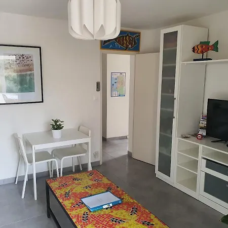 Appartement T2 Six Fours Cap Negre,1 Mn A Pied De La Mer Six-Fours-les-Plages Exterior photo
